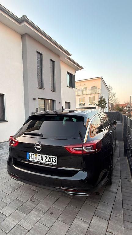 Gebraucht Opel Insignia Innovation 209 PS (153 kW) 2019 Schwarz Kombi