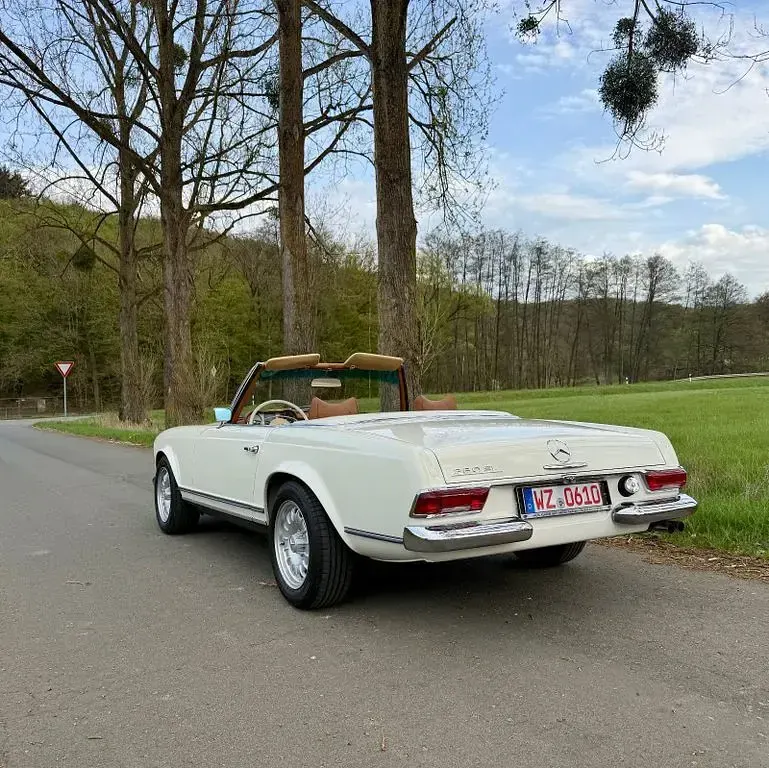 Gebraucht Mercedes SL280 170 PS (125 kW) 1968 Weiß Cabrio