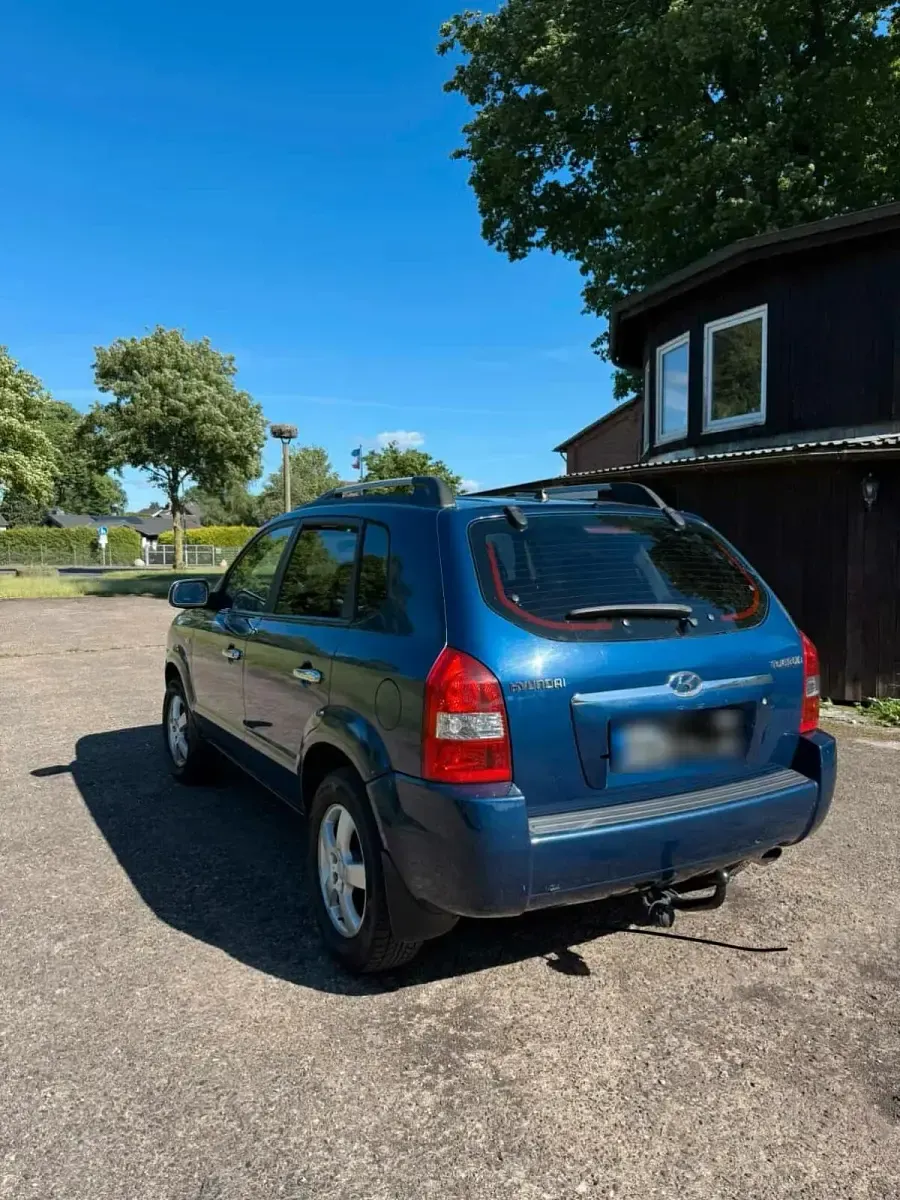 Gebraucht Hyundai Tucson 141 PS (103 kW) 2005 Blau SUV