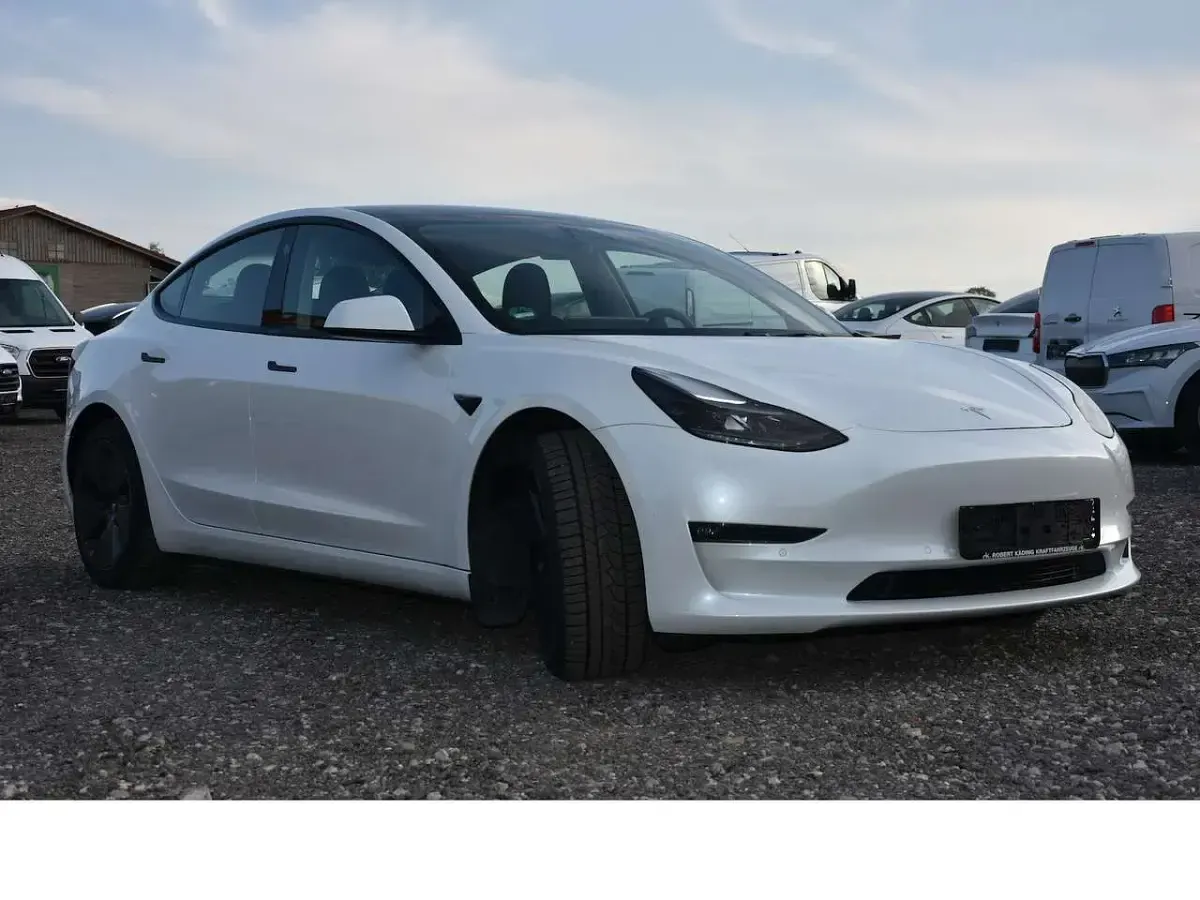 Gebraucht Tesla Model 3 366 kW (498 PS) 2021 Weiß Limousine
