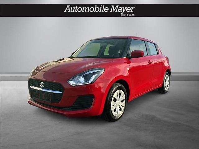 Rot Gebraucht 2021 Suzuki Swift Club Kleinwagen | 10.980 € (Fairer Preis) - Bild 1/4