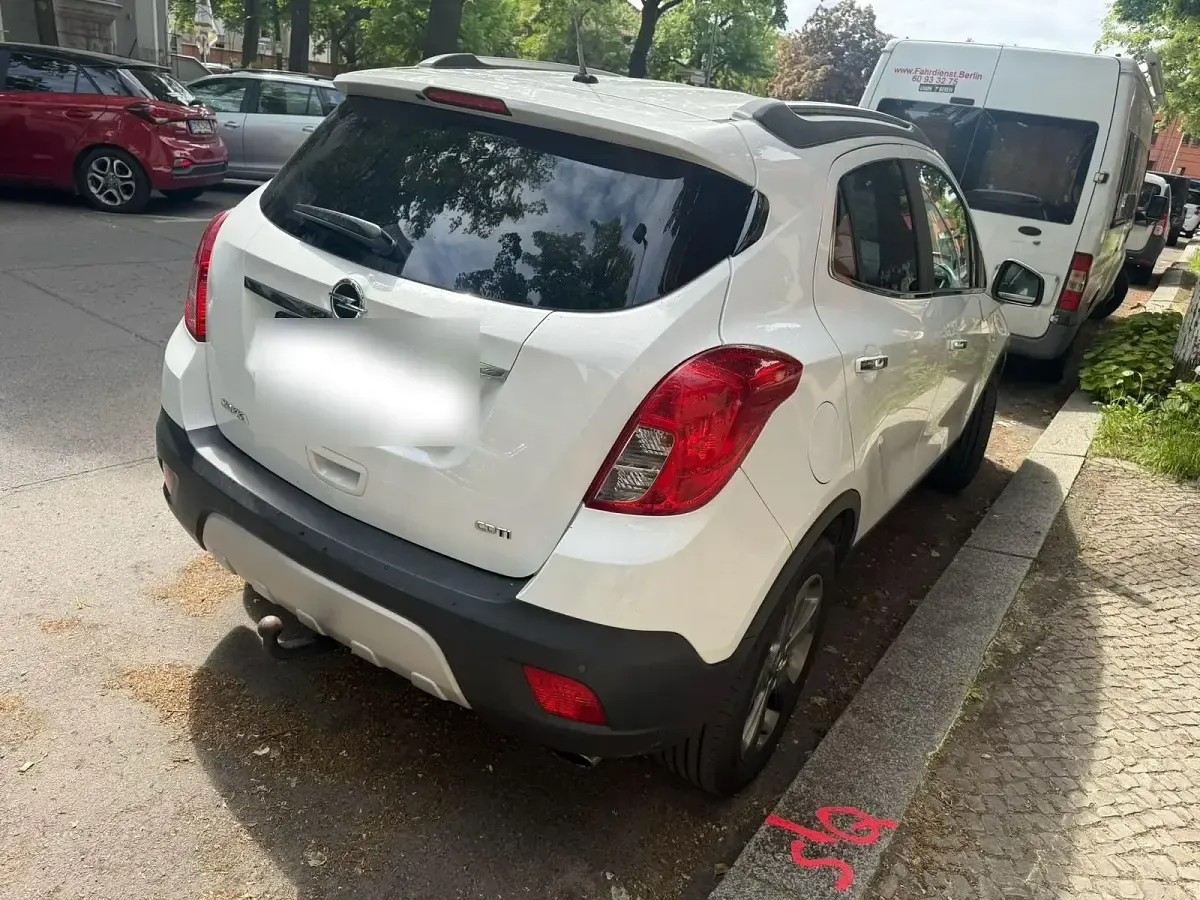 Gebraucht Opel Mokka 131 PS (96 kW) 2014 Weiß SUV
