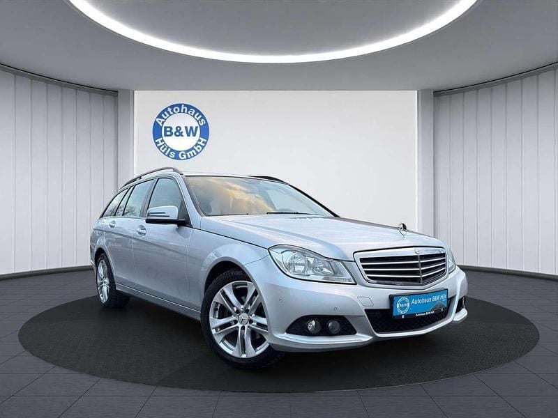 Silber Gebraucht 2012 Mercedes C180 Kombi | 7.499 € (Guter Preis) - Bild 1/4