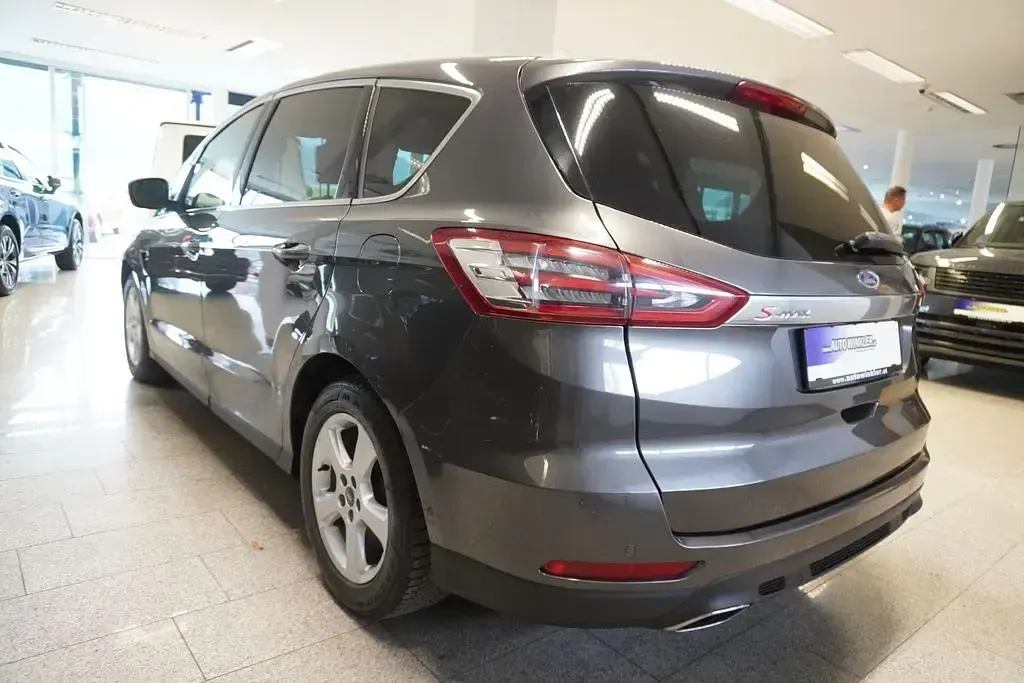 Occasion Ford S-MAX Titanium 179 ch (131 kW) 2016 Argent Monospace