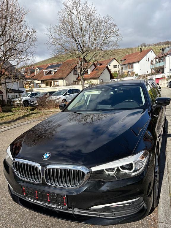 Gebraucht BMW 520 190 PS (139 kW) 2019 Schwarz Limousine