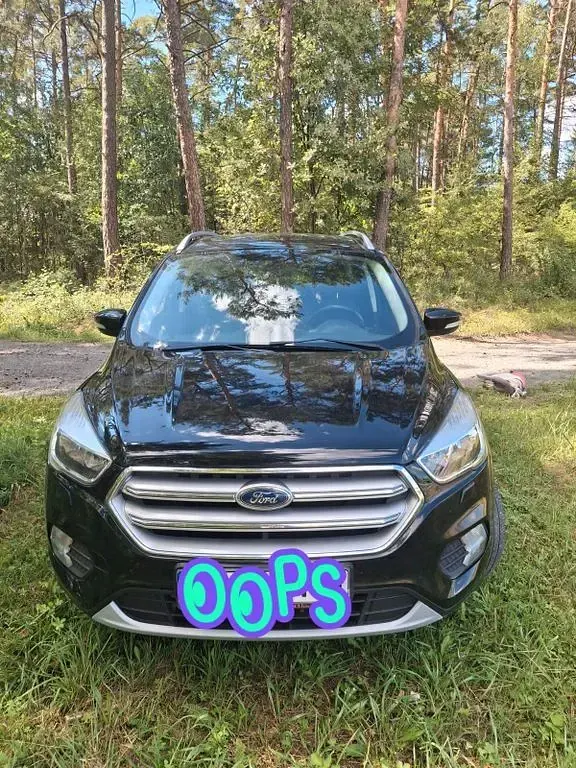 Gebraucht Ford Kuga Trend 120 PS (88 kW) 2017 Schwarz SUV
