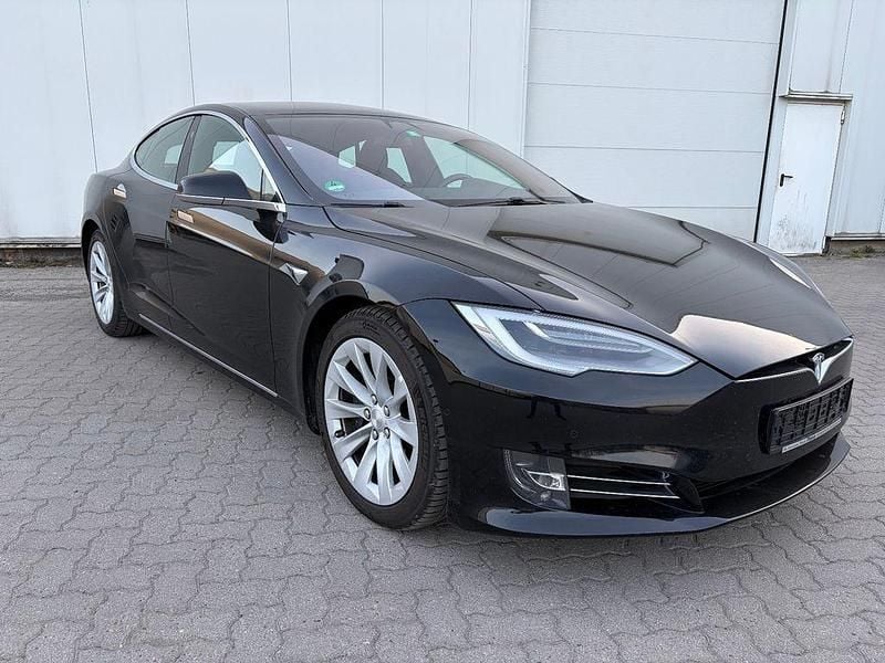 Second-hand Tesla Model S 397 kW (541 CP) 2020 Negru Hatchback
