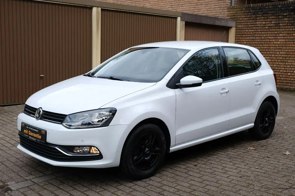Usata VW Polo 90 CV (66 kW) 2016 Bianco Utilitaria