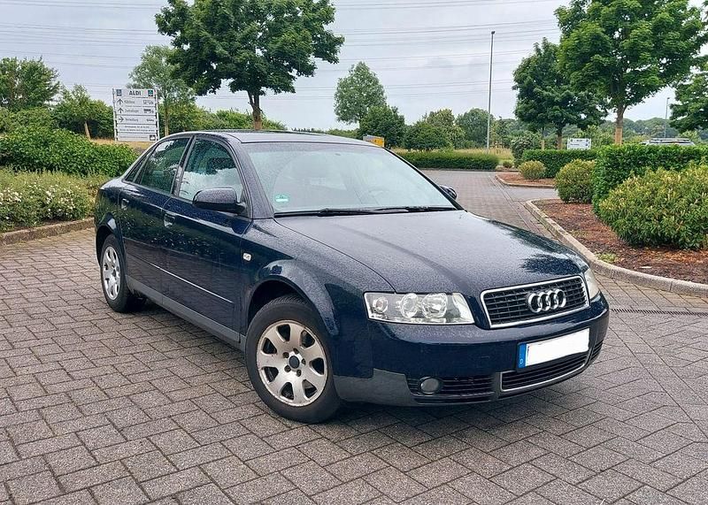 Blau Gebraucht 2000 Audi A4 Limousine | 2.700 € (Guter Preis) - Bild 1/4