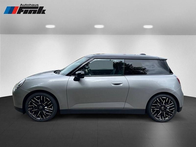 Gebraucht Mini Cooper SE 160 kW (218 PS) 2024 Melting silver iii Kleinwagen