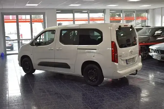 Gebraucht Opel Combo Life 131 PS (96 kW) 2021 Jade weiss Van / Kleinbus