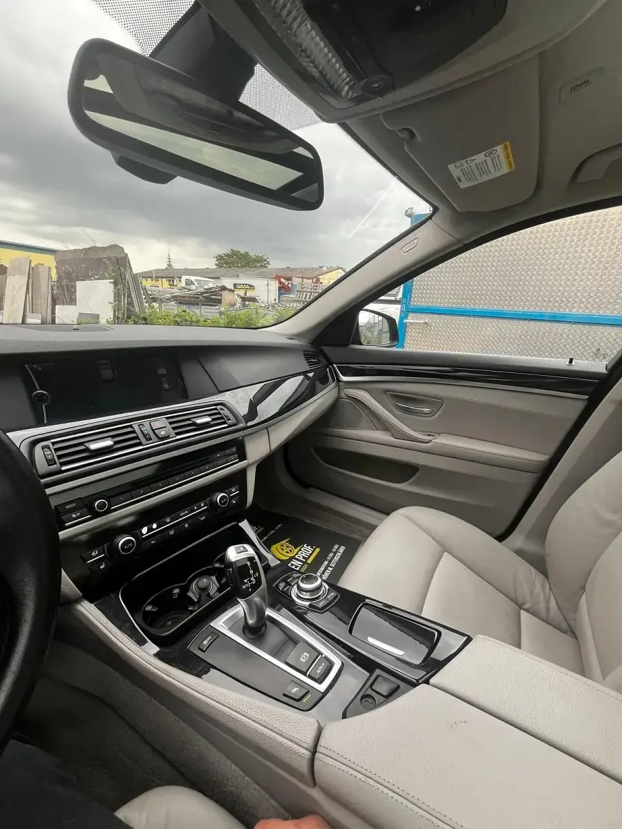 Brugt BMW 525 204 HK (150 kW) 2010 Sort Stationcar