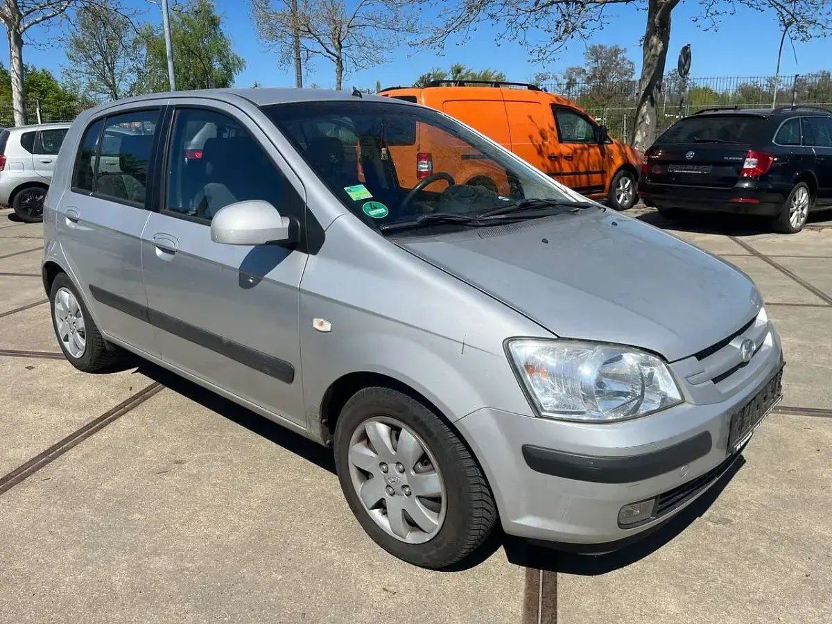 Gebraucht Hyundai Getz 86 PS (63 kW) 2005 Silber Kleinwagen