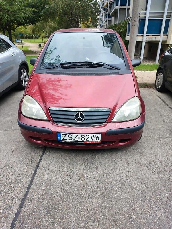 Rot Gebraucht 2003 Mercedes A170 Kleinwagen | 520 € (Superpreis) - Bild 1/4