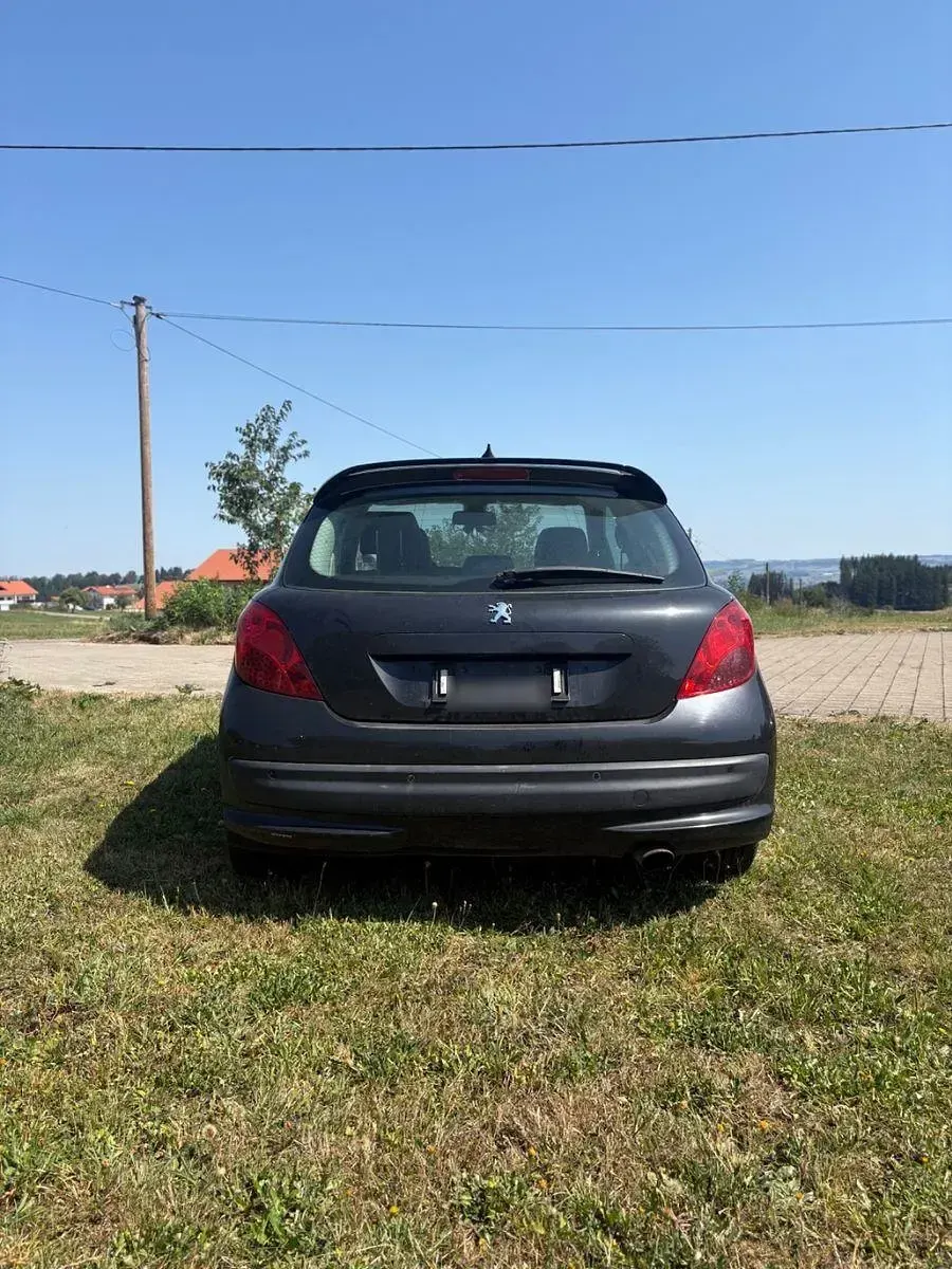 Gebraucht Peugeot 207 Platinum 150 PS (110 kW) 2007 Schwarz Limousine