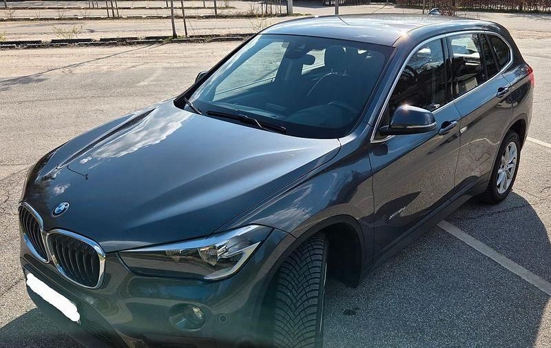 Gebraucht BMW X1 Advantage 150 PS (110 kW) 2016 Grau SUV