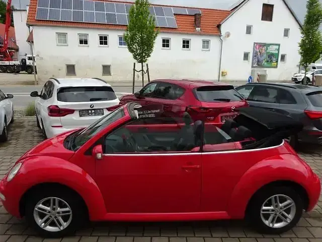 Gebraucht VW New Beetle Cabriolet 102 PS (75 kW) 2004 Rot Cabrio