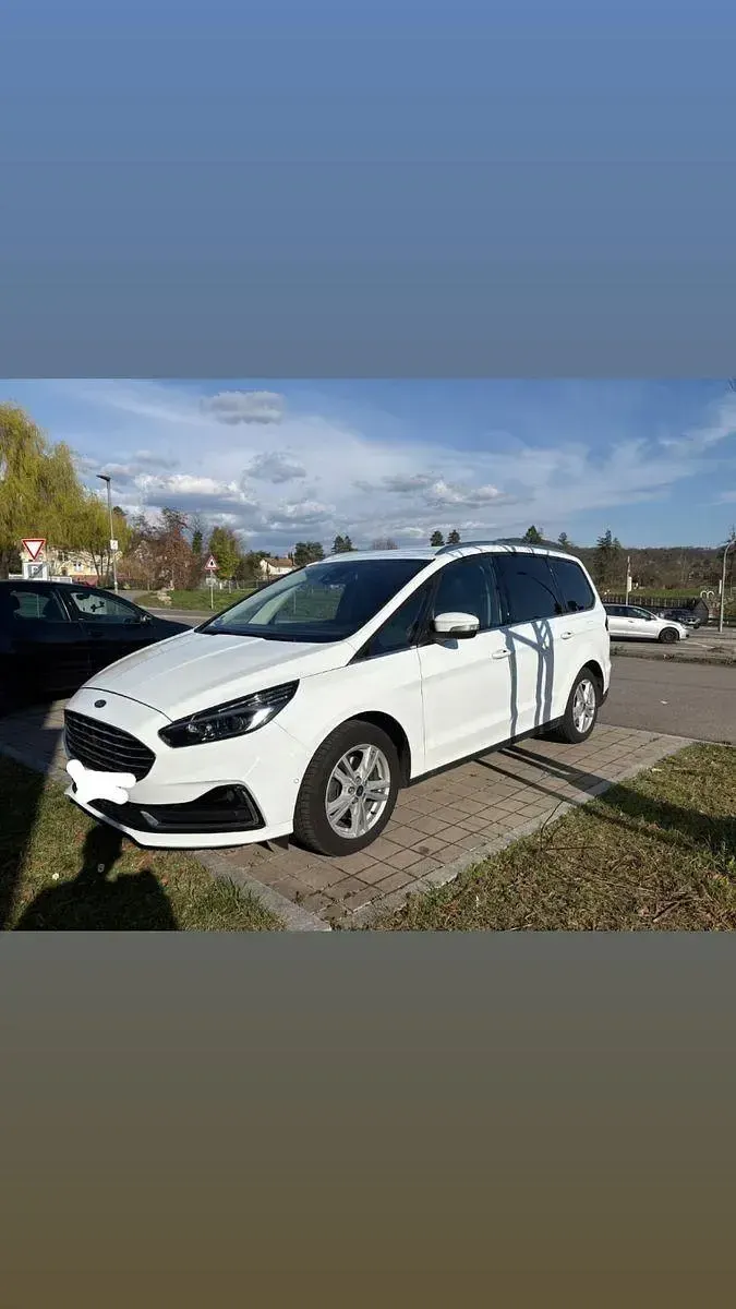 Gebraucht Ford Galaxy 190 PS (139 kW) 2022 Weiß Van / Kleinbus