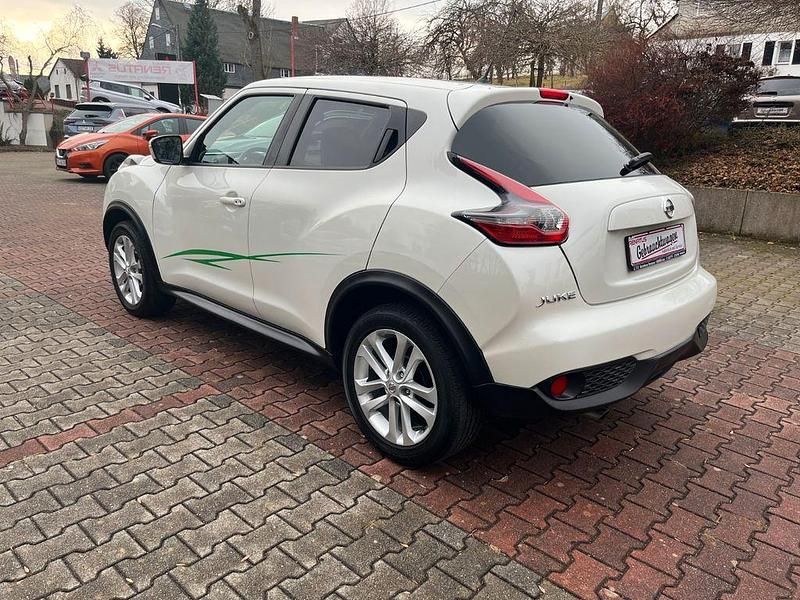 Gebraucht Nissan Juke N-Connecta 116 PS (85 kW) 2018 Weiß SUV