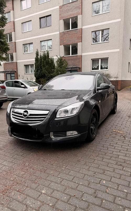 Gebraucht Opel Insignia OPC 220 PS (161 kW) 2011 Schwarz Limousine
