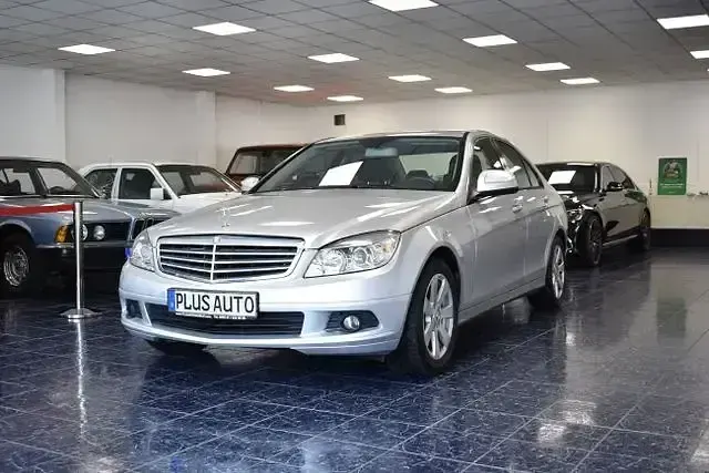 Gebraucht Mercedes C220 170 PS (125 kW) 2007 Silber Limousine