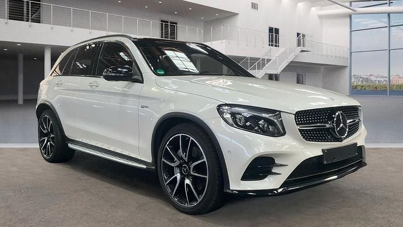 Weiß Gebraucht 2018 Mercedes GLC43 AMG AMG SUV | 34.900 € (Superpreis) - Bild 1/4
