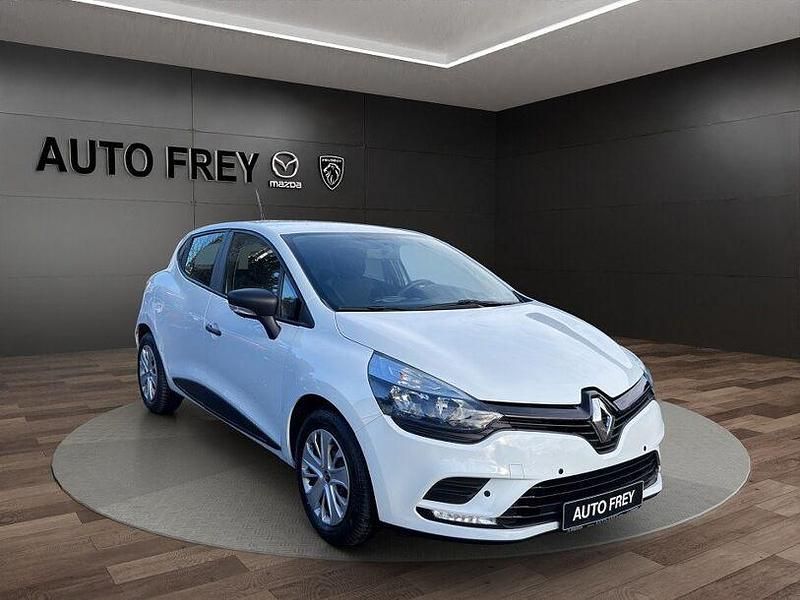 Gebraucht Renault Clio IV Life 76 PS (55 kW) 2019 Weiß Kleinwagen