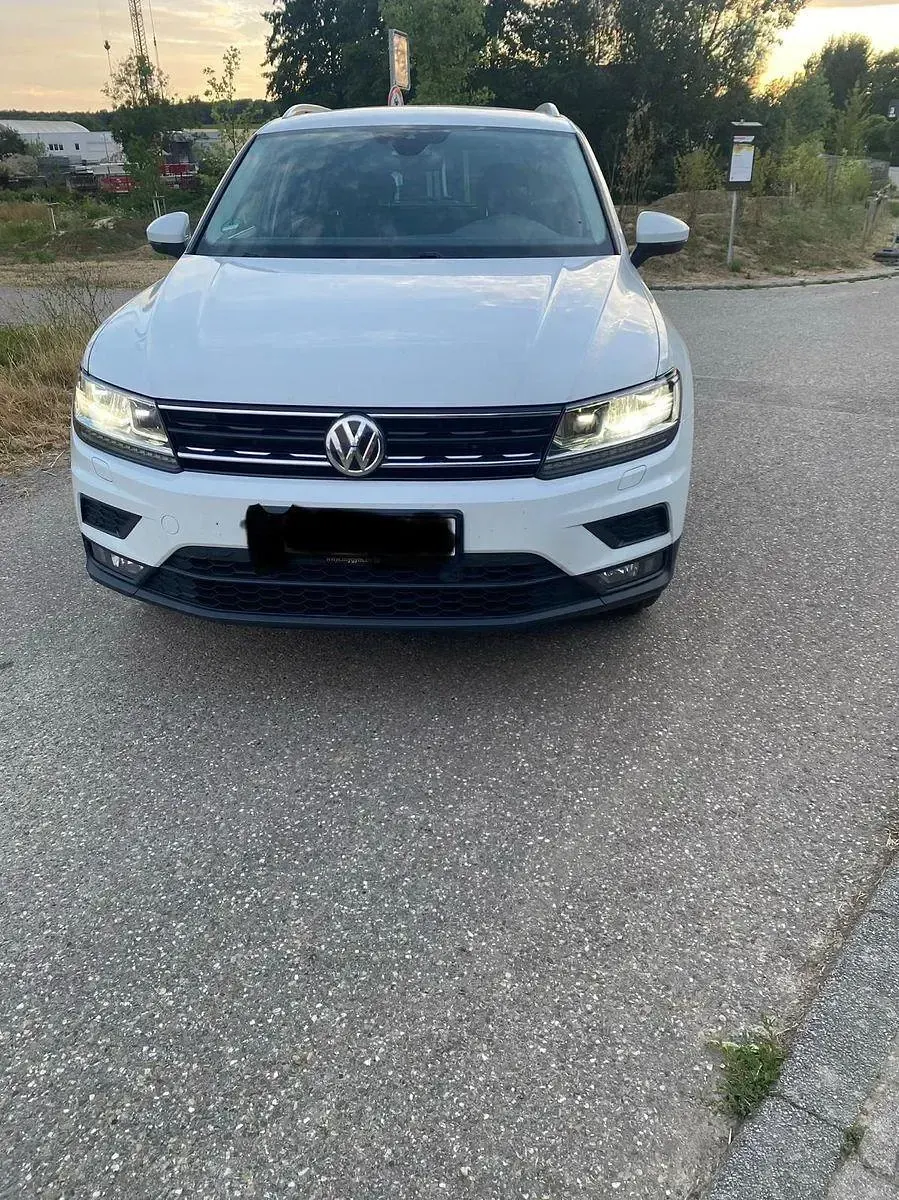 Gebraucht VW Tiguan Comfortline 190 PS (139 kW) 2019 Weiß SUV
