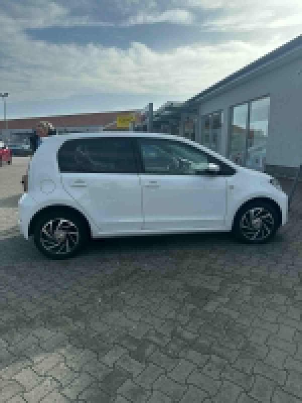 Gebraucht VW up! 60 PS (44 kW) 2018 Weiß Kleinwagen