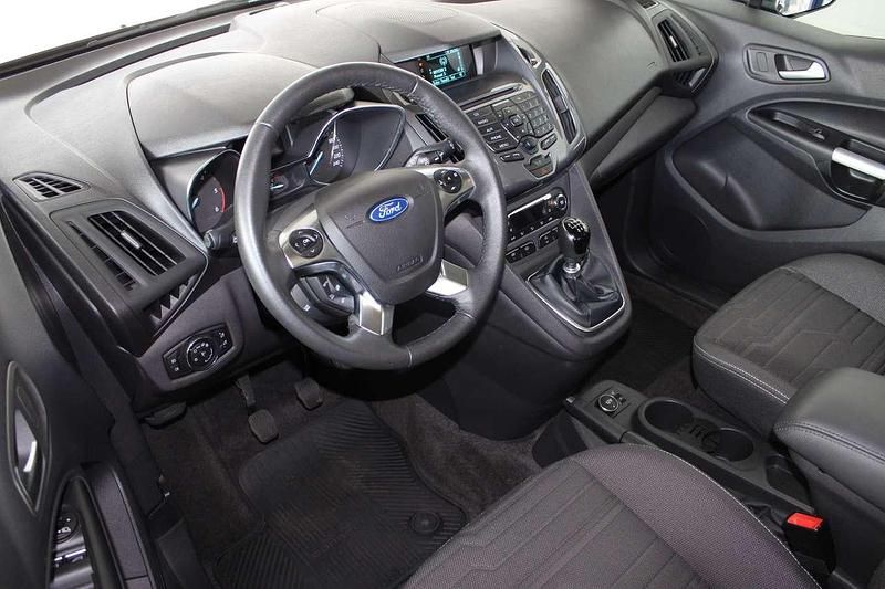 Gebraucht Ford Tourneo Connect Titanium 120 PS (88 kW) 2017 Iridiumschwarz metallic Van / Kleinbus