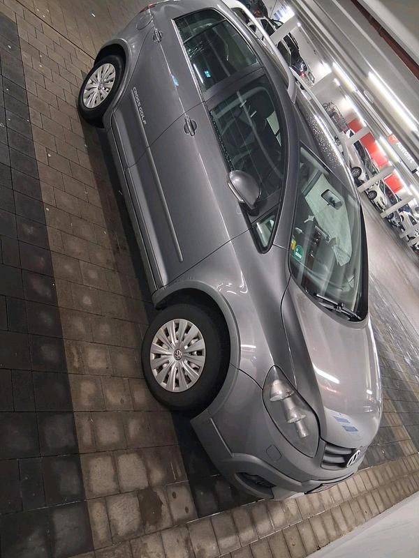 Gebraucht VW Golf V 95 PS (69 kW) 2008 Braun Kleinwagen