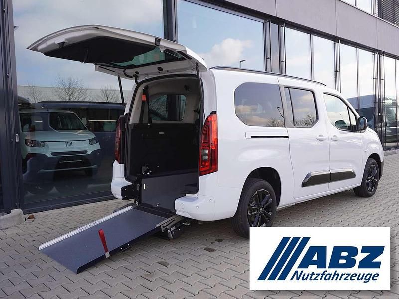 Weiß Neu 2024 Fiat Doblò Van / Kleinbus | 37.950 € - Bild 1/4