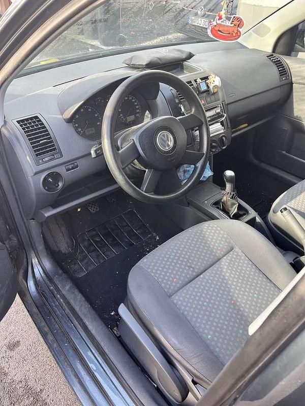 Gebraucht VW Polo Comfortline 64 PS (47 kW) 2003 Grau Limousine