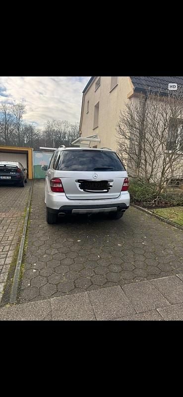 Silber Gebraucht 2008 Mercedes ML320 SUV | 5.500 € (Superpreis) - Bild 1/4