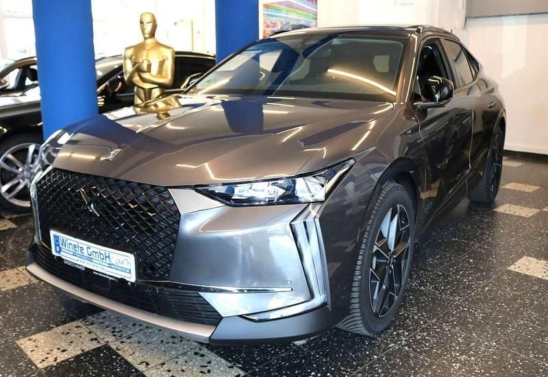 Grau/typ aussenverkleidung Gebraucht 2024 DS Automobiles DS4 Crossback Rivoli SUV | 25.990 € (Guter Preis) - Bild 1/4