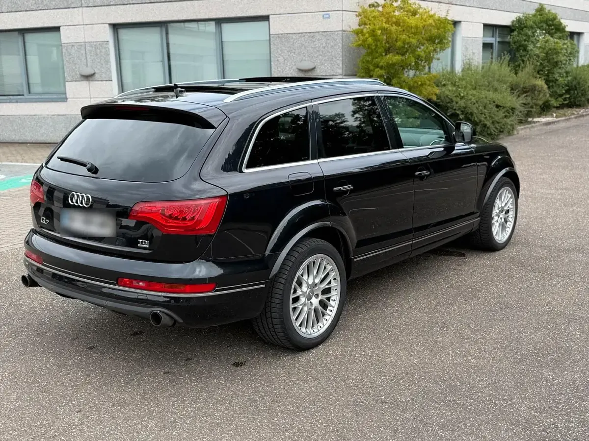 Gebraucht Audi Q7 240 PS (176 kW) 2010 Schwarz SUV