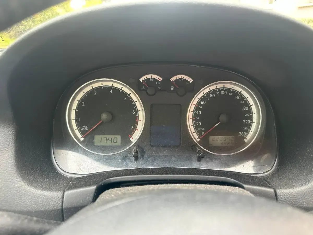 Brugt VW Bora 110 HK (80 kW) 2003 Sølv Sedan