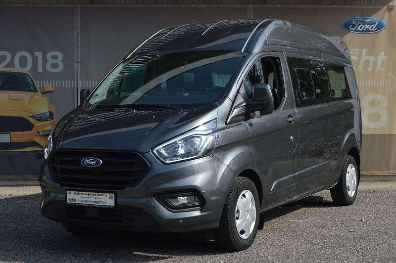 Gebraucht Ford Transit Custom Trend 131 PS (96 kW) 2019 Magneticgraumetallic Van / Kleinbus