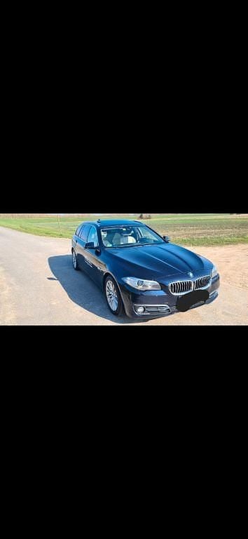 Blau Gebraucht 2017 BMW 525 Luxury Line Kombi | 15.000 € (Fairer Preis) - Bild 1/4