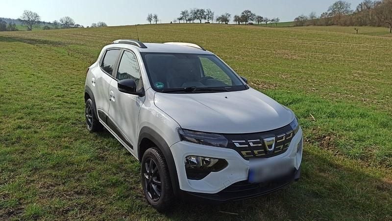 Gebraucht Dacia Spring Comfort 33 kW (45 PS) 2022 Weiß Kleinwagen