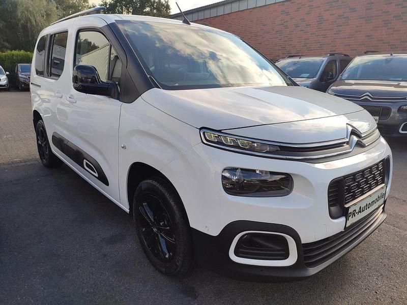 Gebraucht Citroën Berlingo 131 PS (96 kW) 2022 Weiß Van / Kleinbus