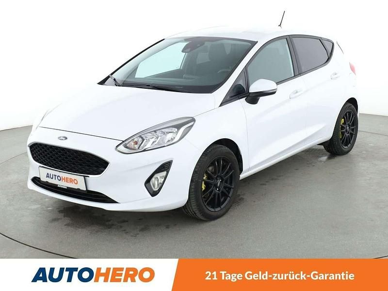 Weiß Gebraucht 2017 Ford Fiesta Cool & Connect Kleinwagen | 9.090 € (Teuer) - Bild 1/3