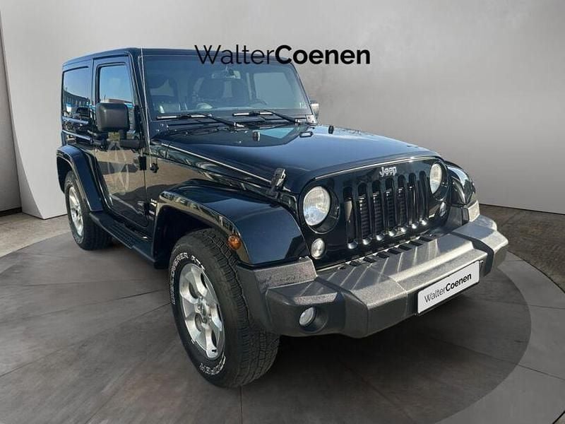 Gebraucht Jeep Wrangler Sahara 200 PS (147 kW) 2014 Schwarz metallic (metallic) SUV