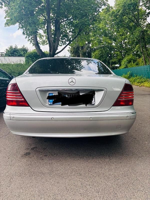 Silber Gebraucht 2003 Mercedes S320 Limousine | 3.200 € (Fairer Preis) - Bild 1/4