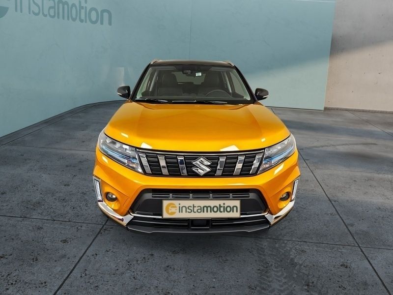 Gebraucht Suzuki Vitara Comfort+ 116 PS (85 kW) 2023 Gelb SUV