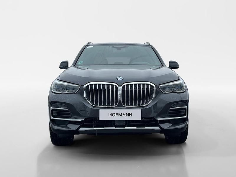 Gebraucht BMW X5 xLine 398 PS (292 kW) 2022 Sophistograu brillanteffekt metallic SUV