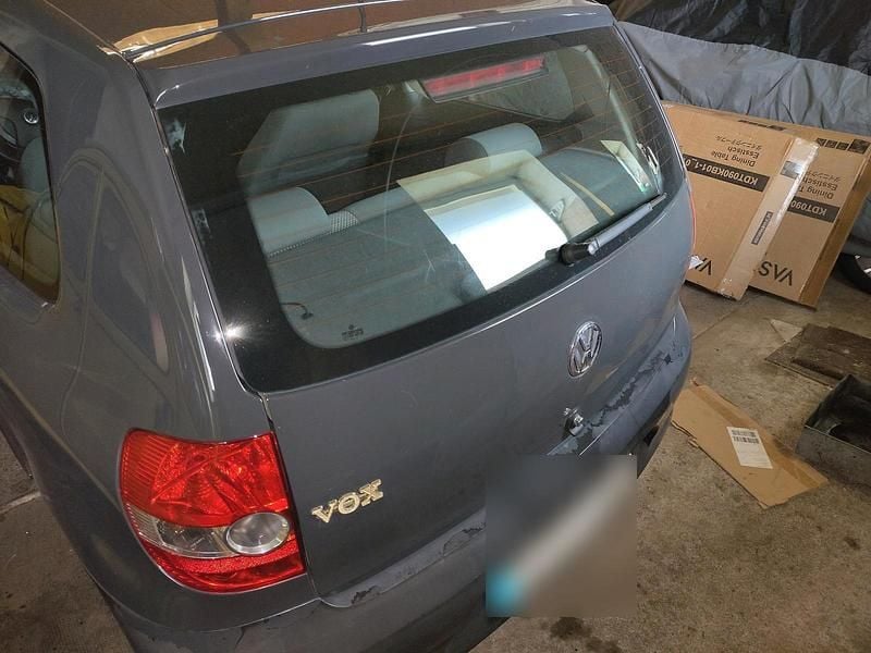 Gebraucht VW Fox 55 PS (40 kW) 2010 Grau Kleinwagen