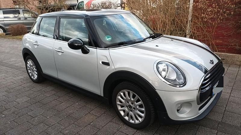 Second-hand Mini Cooper 136 CP (100 kW) 2015 Argintiu Hatchback