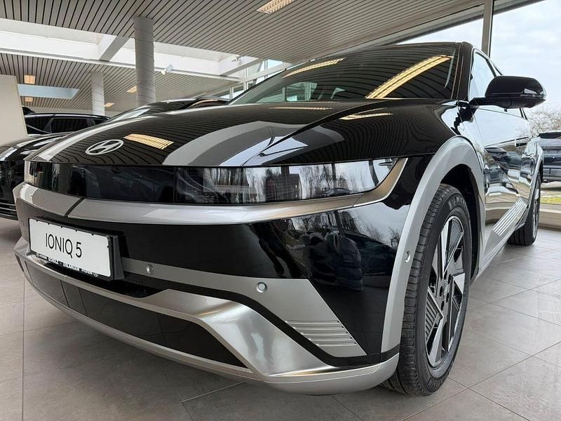 Neu Hyundai Ioniq 5 167 kW (228 PS) 2026 Schwarz SUV
