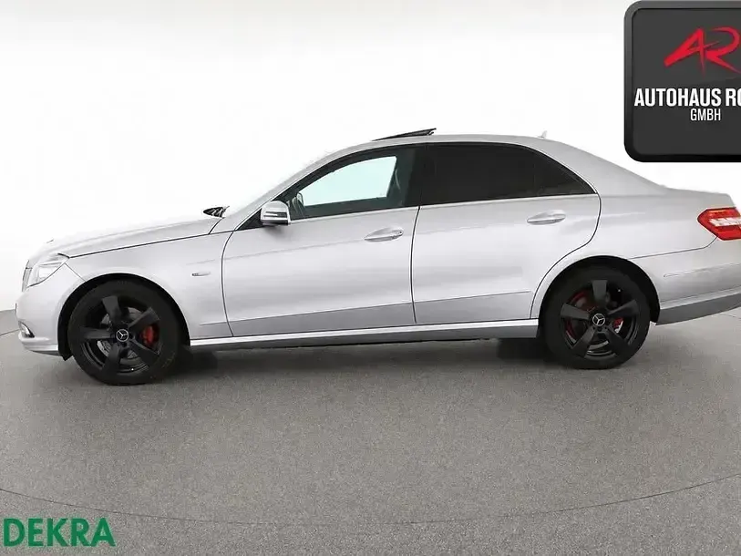 Gebraucht Mercedes E350 Elegance 231 PS (169 kW) 2009 Iridiumsilber Limousine